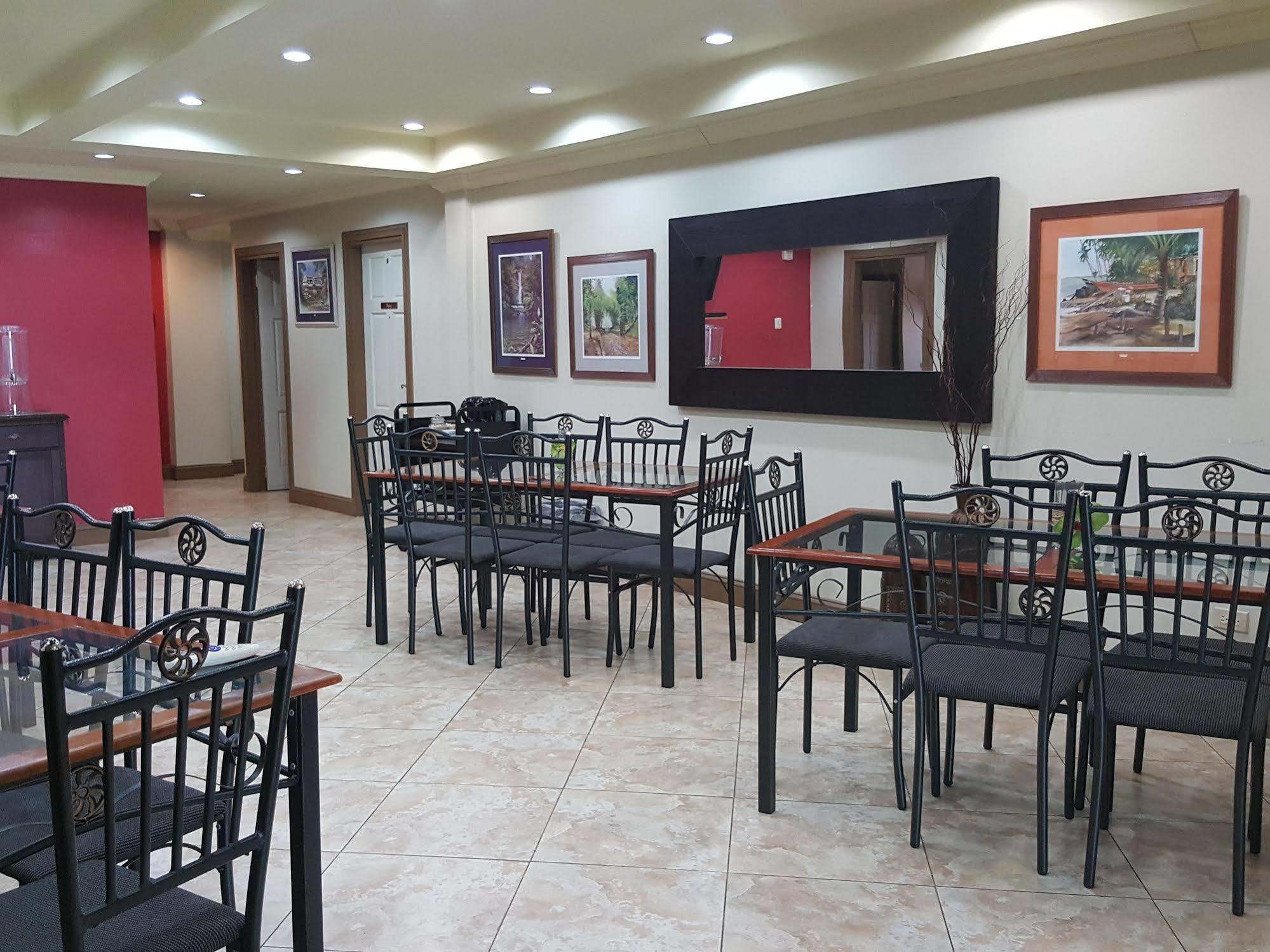Port of Spain Savannah Maison Guest House מראה חיצוני תמונה