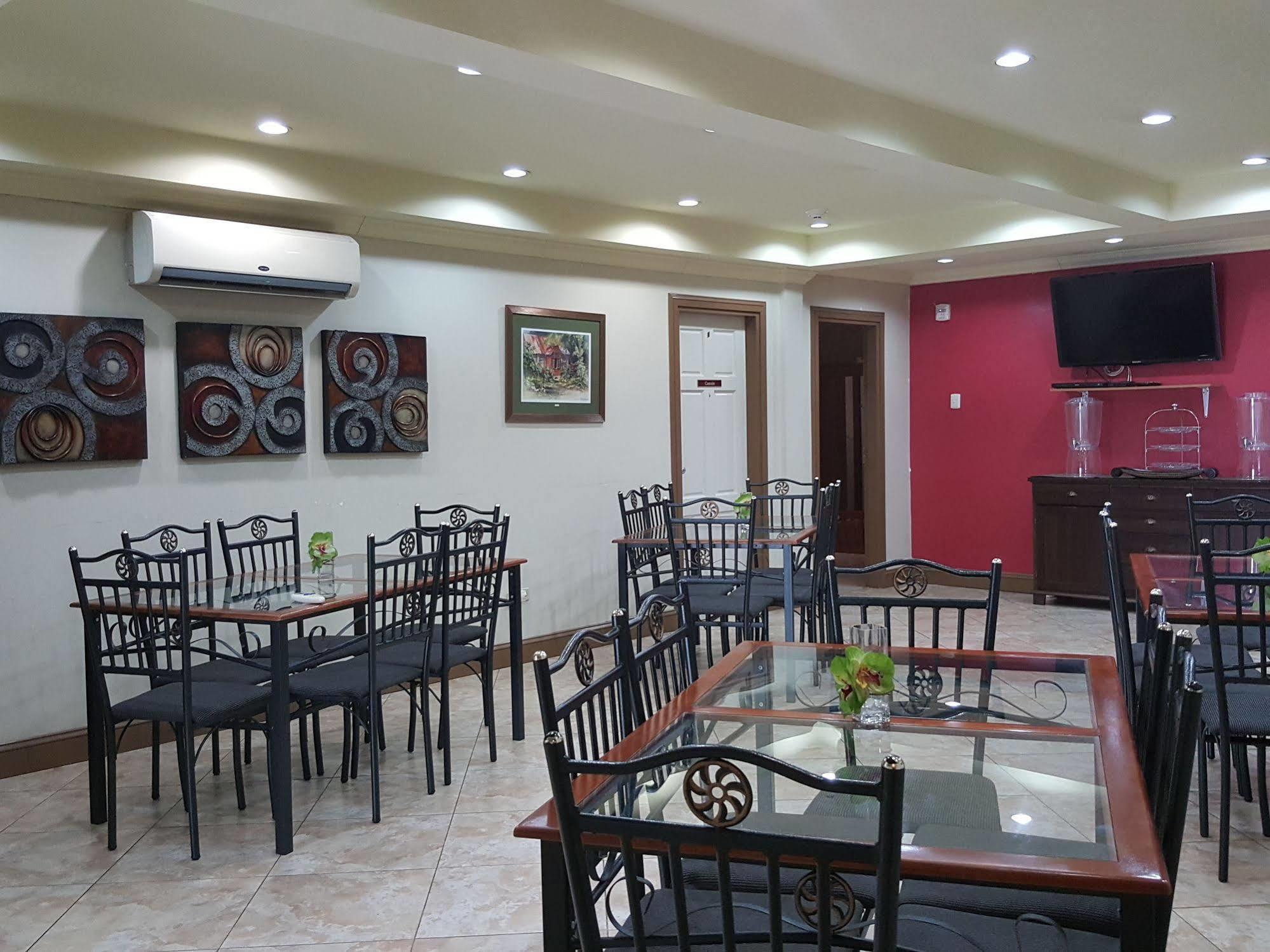Port of Spain Savannah Maison Guest House מראה חיצוני תמונה